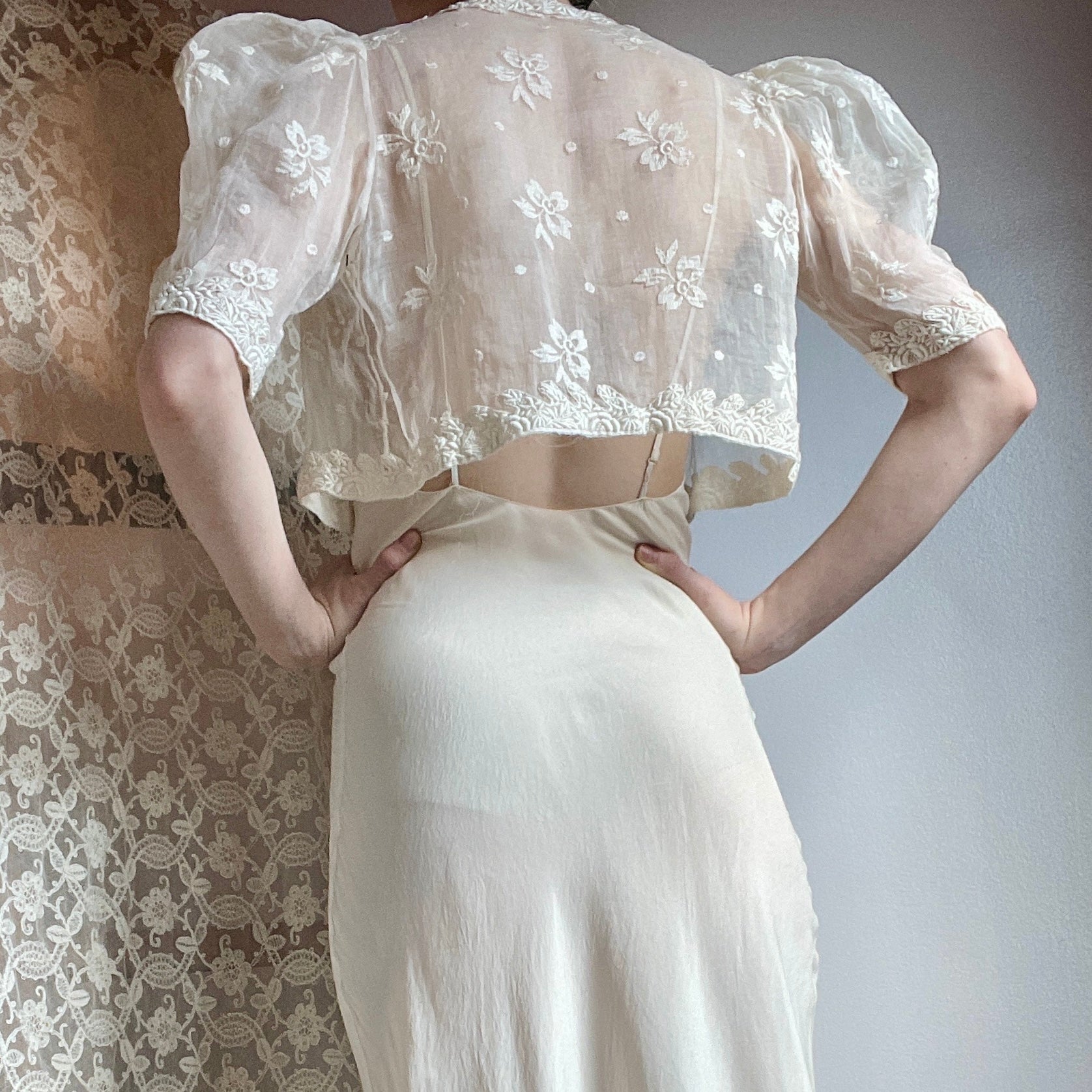 1930s Cream Organza Floral Embroidered Bolero