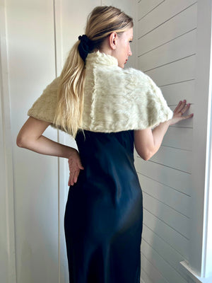 1950s White Rabbit Fur Holiday Cape