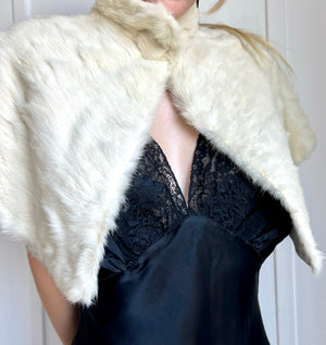 1950s White Rabbit Fur Holiday Cape