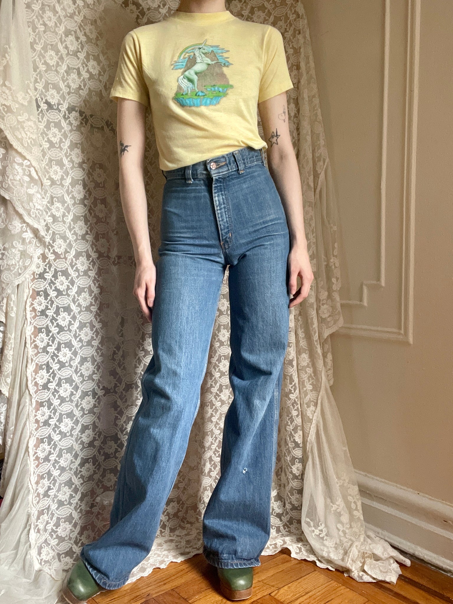 1970s Star Moon Embroidered Bell Bottom Jeans by Hash – Breath Of