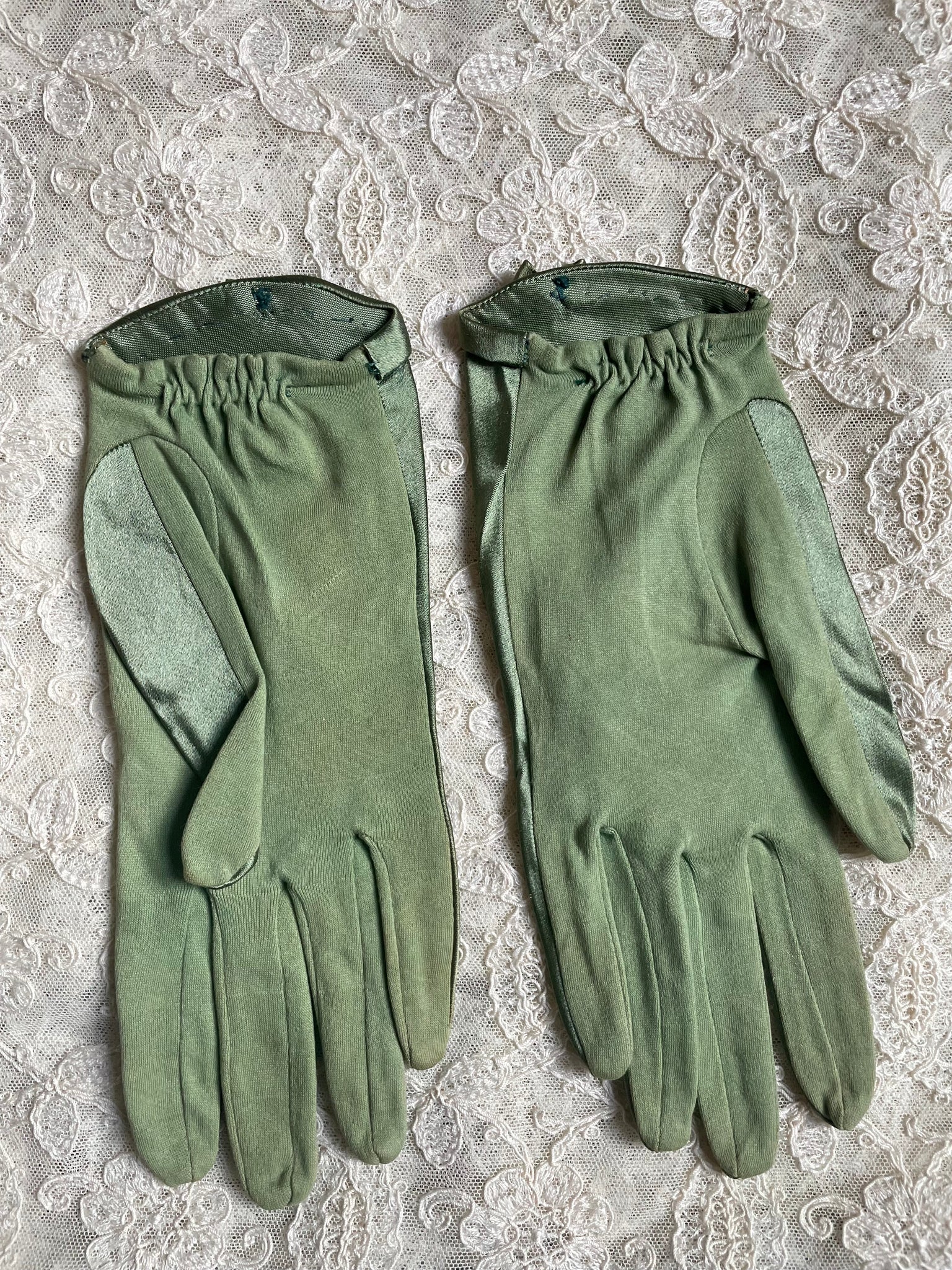 1960s Green Satin Gloves