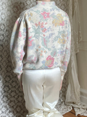 1990s Italian Headstock Floral Painterly Pastel Sweater