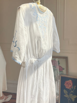 1910s Blue Embroidered Short Sleeve White Cotton Wedding Bridal Dress