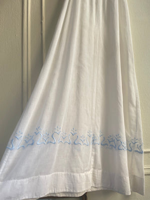 1910s Blue Embroidered Short Sleeve White Cotton Wedding Bridal Dress