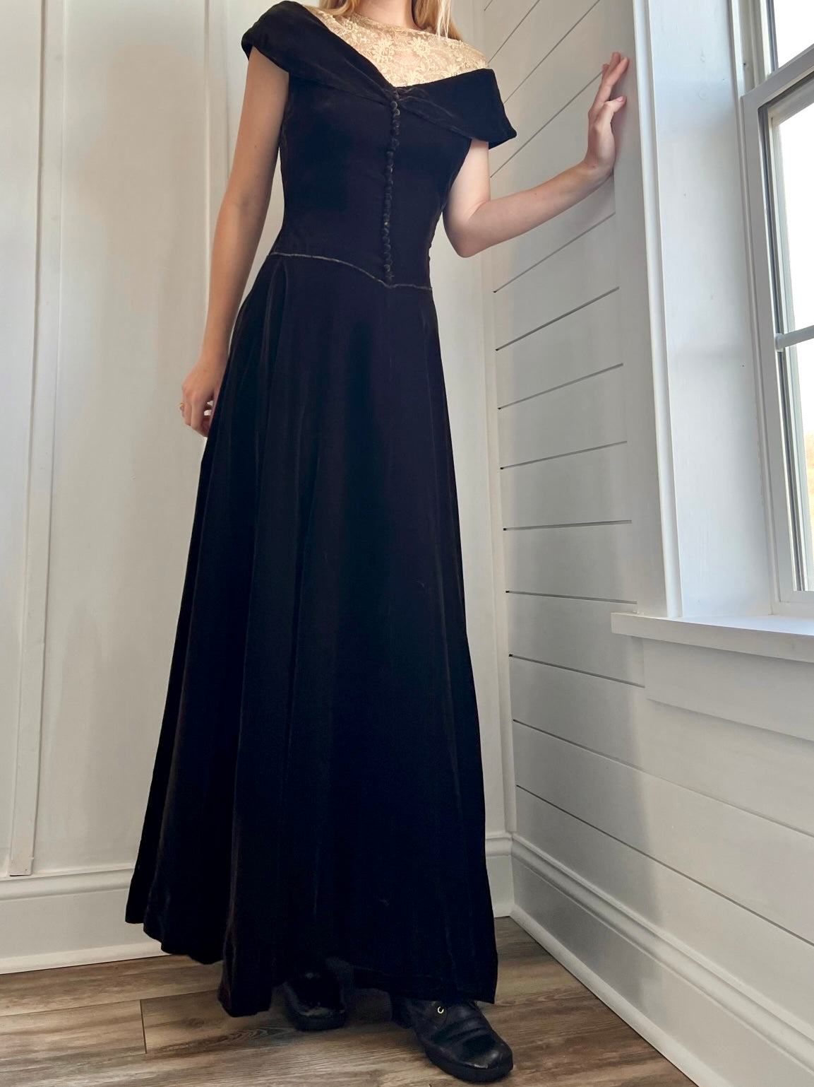 1940s Chocolate Brown Silk Velvet Gown Pearl Cream Lace Covered Buttons Dress