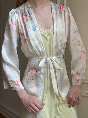 1940s White Floral Rayon Satin Robe Ribbon Tie