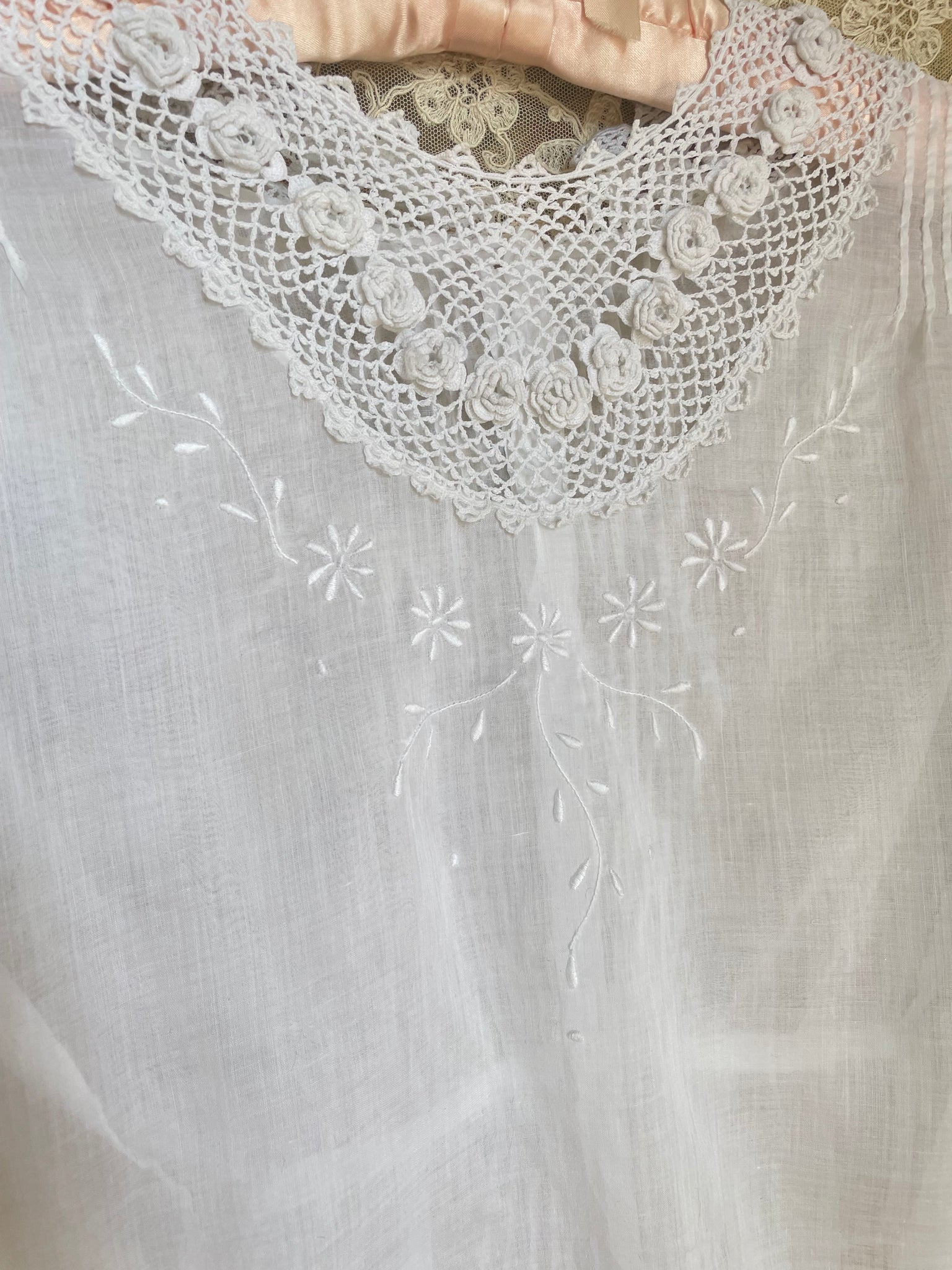 Eyelet Embroidered White Cotton Fabric Trim circa 1900